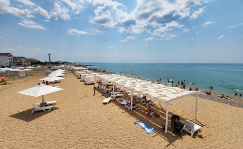 БАЗА ОТДЫХА ПРИБОЙ, САКИ